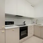 Apartment Spacious 2-bedroom By Renters *