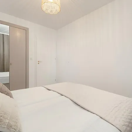 Apartamento Spacious 2-bedroom By Renters *
