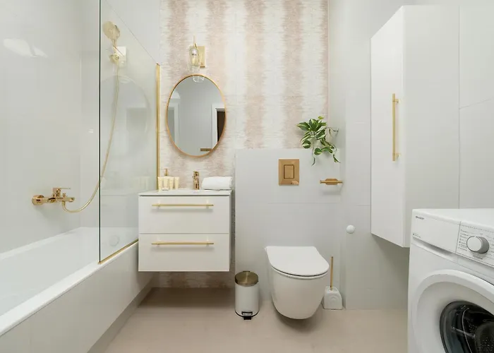 Spacious 2-bedroom By Renters * Katowice