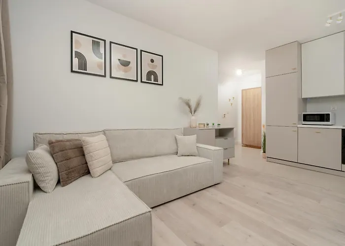 Spacious 2-bedroom By Renters *