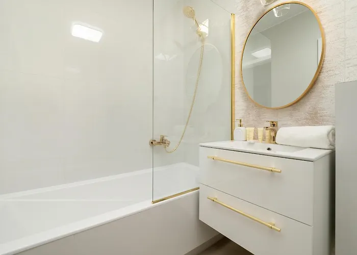 Lägenhet Spacious 2-bedroom By Renters *