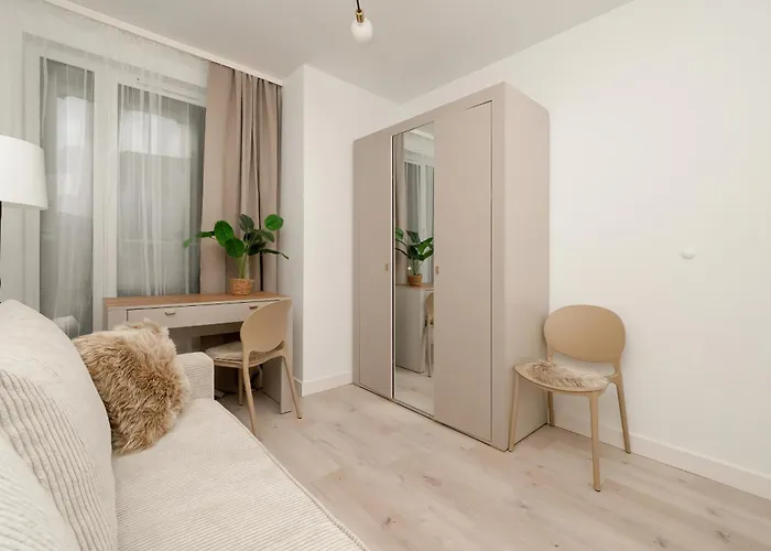 Spacious 2-bedroom By Renters *